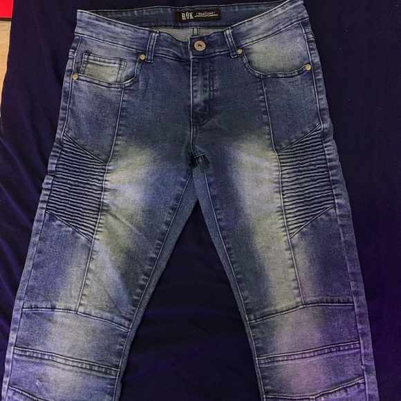 Jeans - Picture 3 of 3